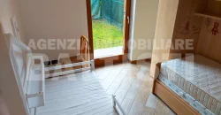 AMPIO APPARTAMENTO CON GIARDINO