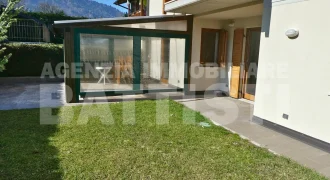 AMPIO APPARTAMENTO CON GIARDINO