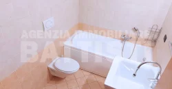 AMPIO APPARTAMENTO CON GIARDINO