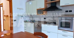 AMPIO APPARTAMENTO CON GIARDINO