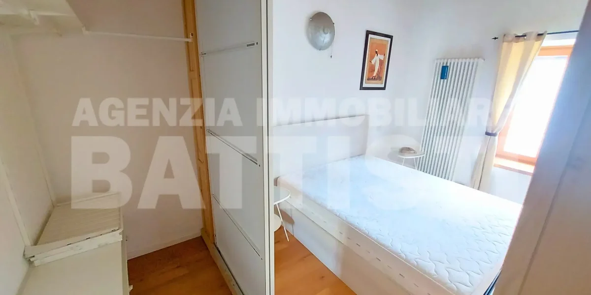 LUMINOSO ALLOGGIO CON SOPPALCO