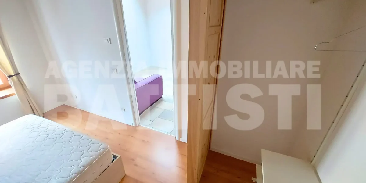 LUMINOSO ALLOGGIO CON SOPPALCO