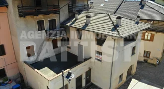 PORZIONE DI CASA A CALCERANICA AL LAGO