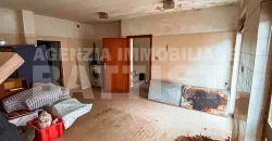 PORZIONE DI CASA A CALCERANICA AL LAGO