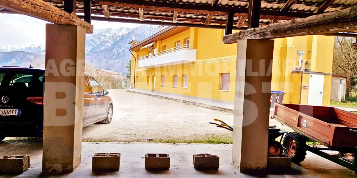 APPARTAMENTO IMMERSO NEL VERDE