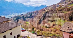 AMPIO E LUMINOSO ATTICO