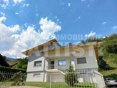 VILLA INDIPENDENTE IN AFFITTO