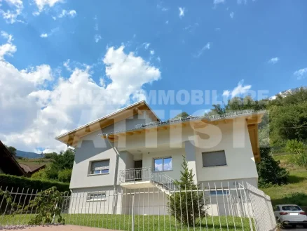 VILLA INDIPENDENTE IN AFFITTO