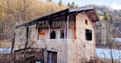 CASETTA INDIPENDENTE CON TERRENO