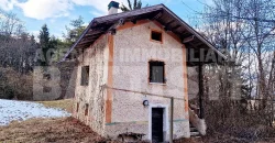 CASETTA INDIPENDENTE CON TERRENO