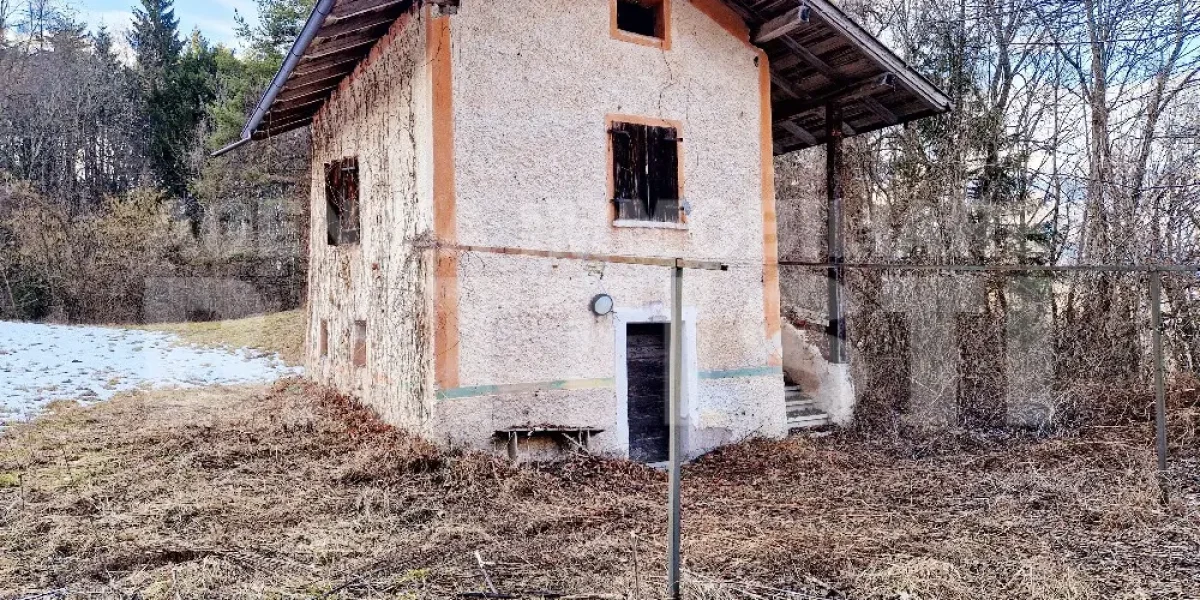 CASETTA INDIPENDENTE CON TERRENO