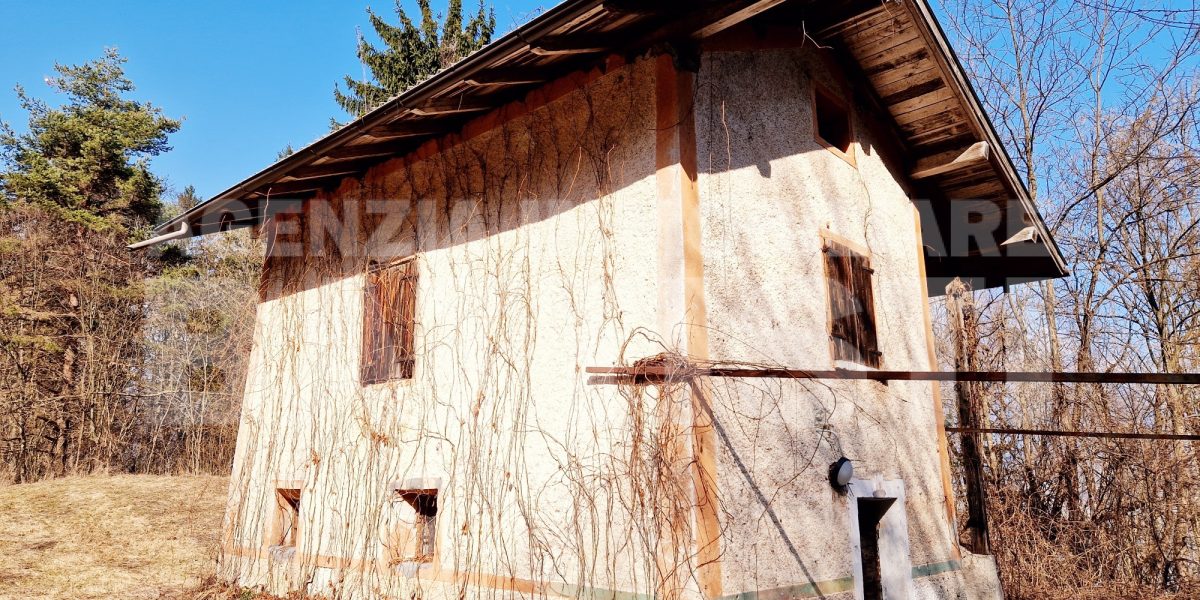 CASETTA INDIPENDENTE CON TERRENO