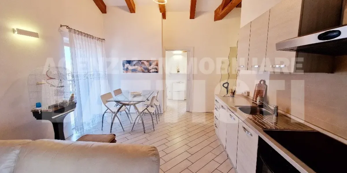 GRAZIOSO ALLOGGIO CON VISTA PANORAMICA