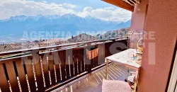 AMPIO E LUMINOSO ATTICO