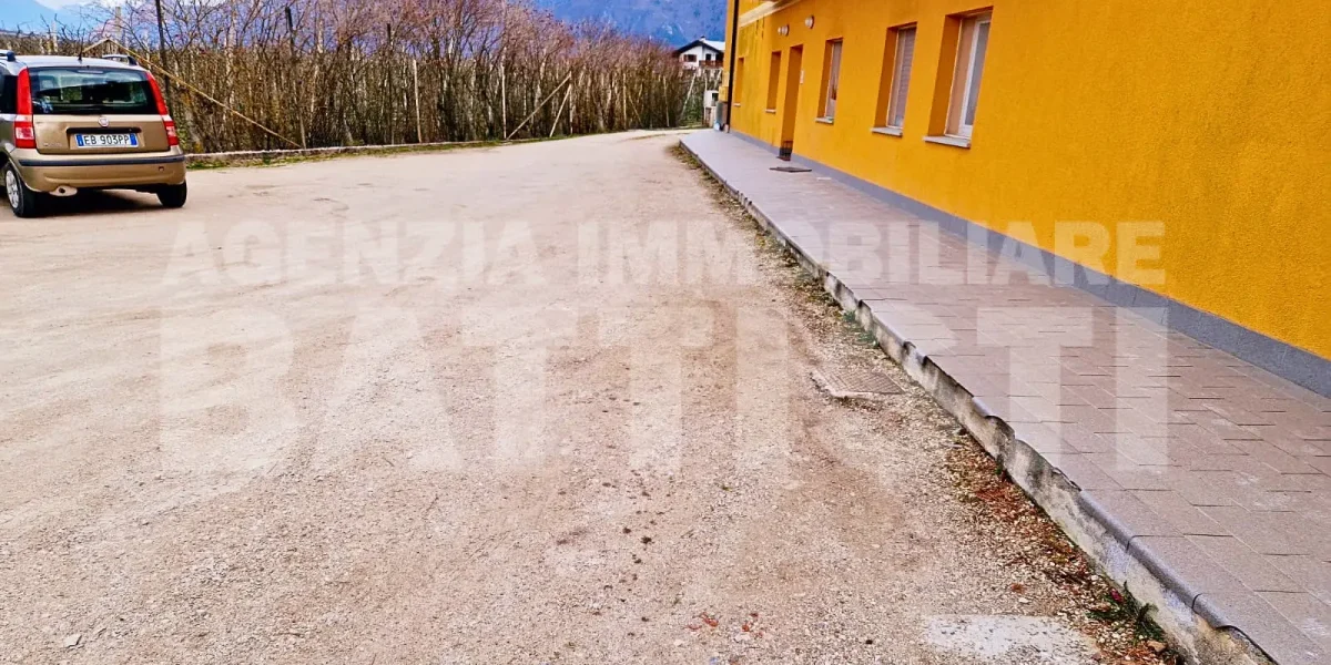 APPARTAMENTO IMMERSO NEL VERDE