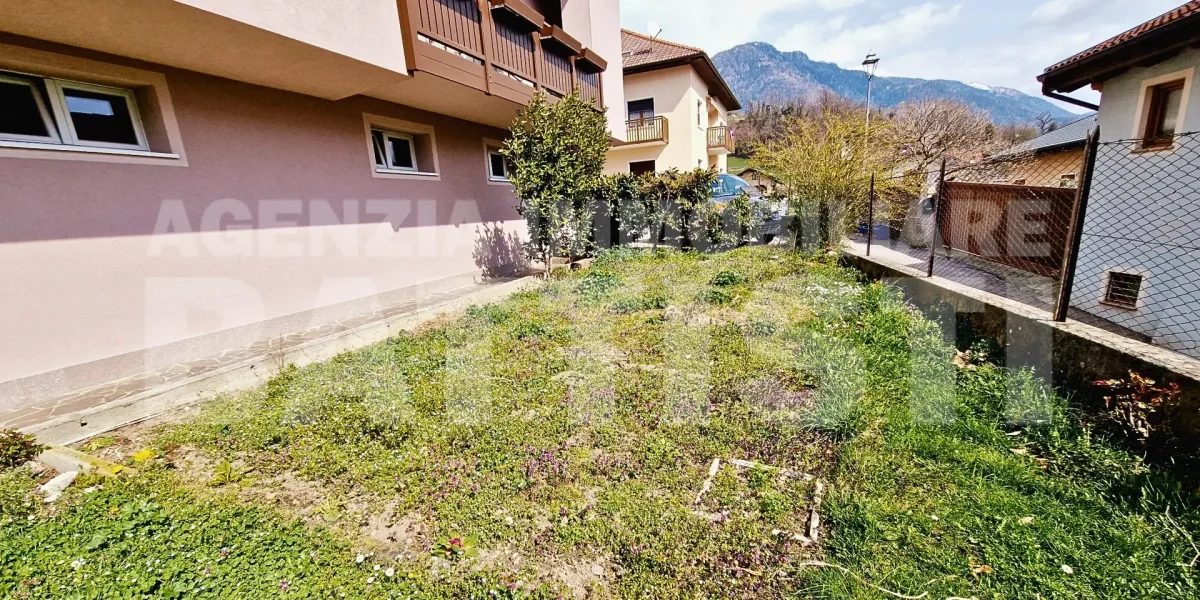 AMPIO E LUMINOSO ATTICO