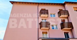 AMPIO E LUMINOSO ATTICO