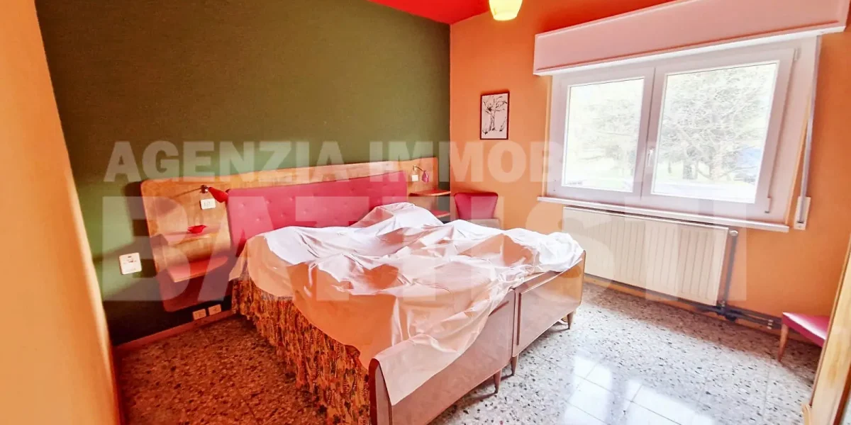 APPARTAMENTO IMMERSO NEL VERDE