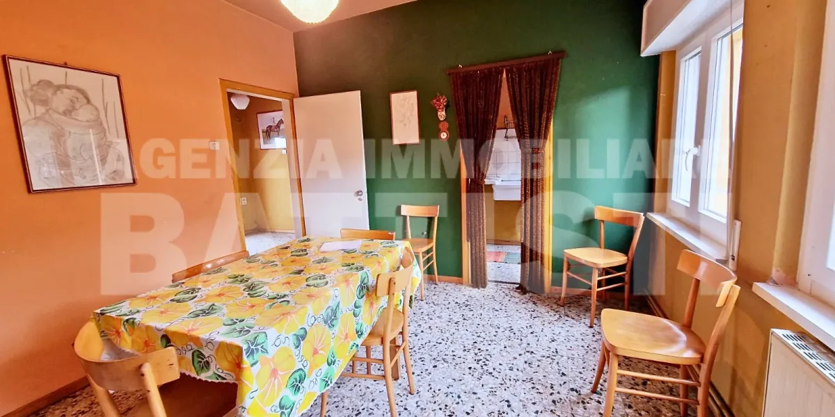 APPARTAMENTO IMMERSO NEL VERDE