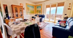 AMPIO E LUMINOSO ATTICO