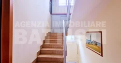 APPARTAMENTO IMMERSO NEL VERDE