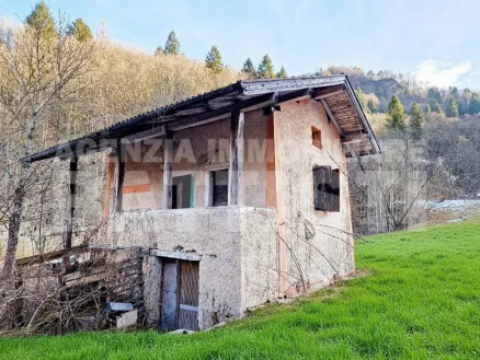 CASETTA INDIPENDENTE CON TERRENO