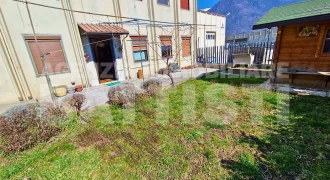 ALLOGGIO CON GIARDINO