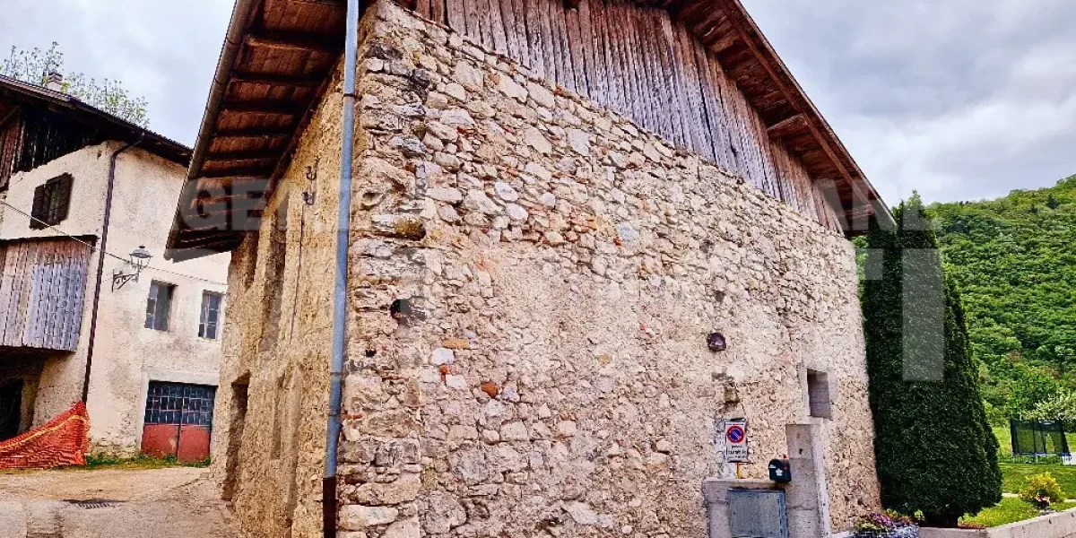 RUSTICO INDIPENDENTE