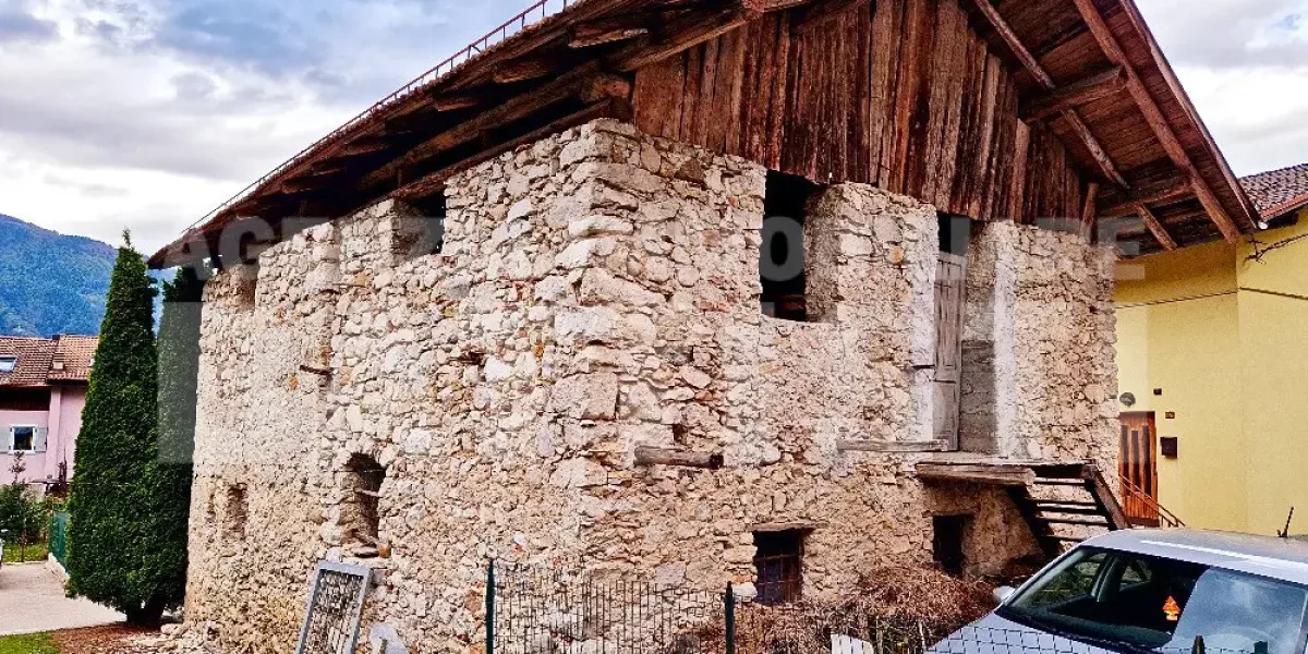 RUSTICO INDIPENDENTE