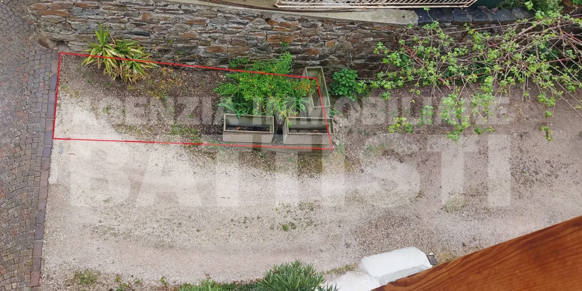 LUMINOSA PROPRIETÀ INDIPENDENTE