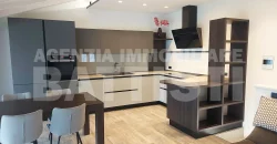 LUMINOSA PROPRIETÀ INDIPENDENTE