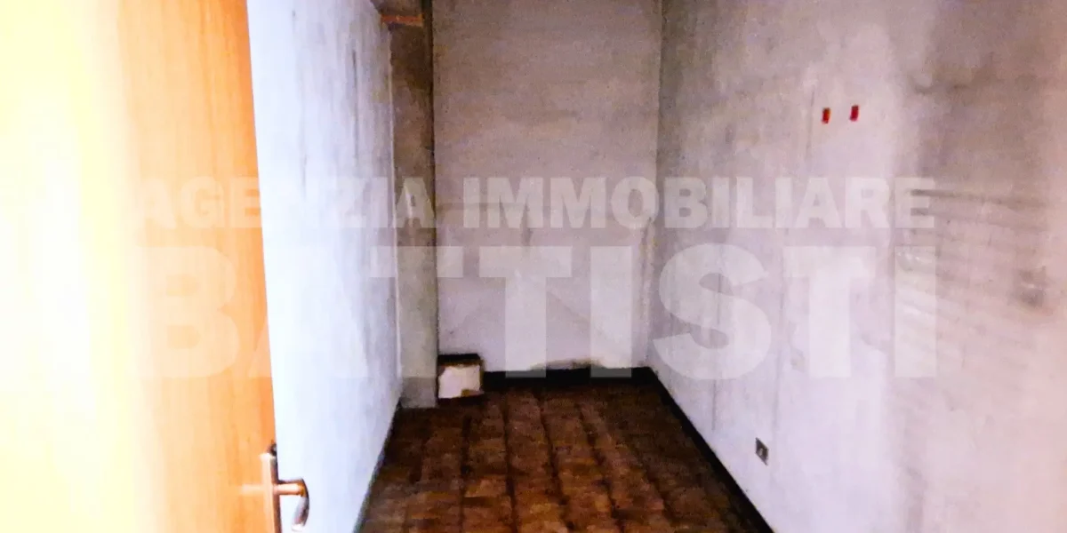 ALLOGGIO CON GIARDINO