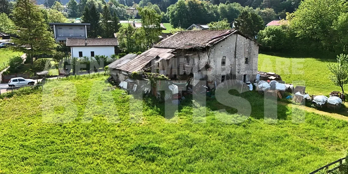 PORZIONE DI RUSTICO DA RISTRUTTURARE