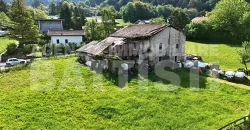 PORZIONE DI RUSTICO DA RISTRUTTURARE