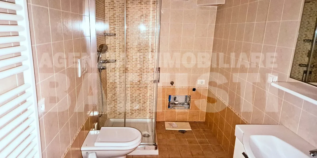 ALLOGGIO CON GIARDINO