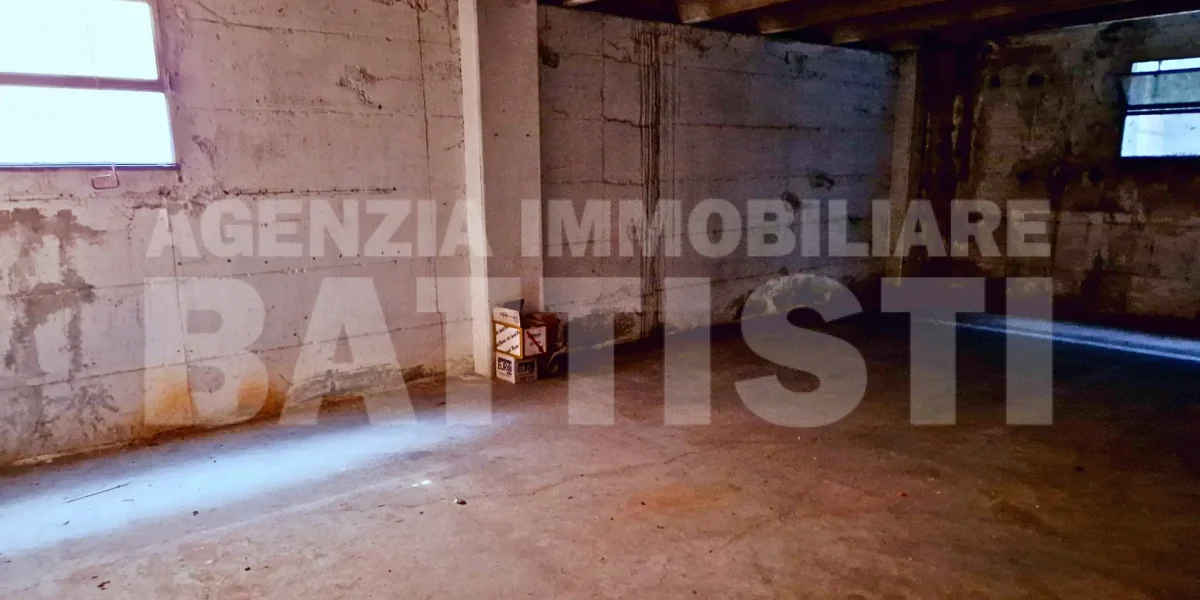 ALLOGGIO CON GIARDINO