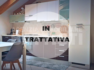 GRAZIOSO APPARTAMENTO MANSARDATO