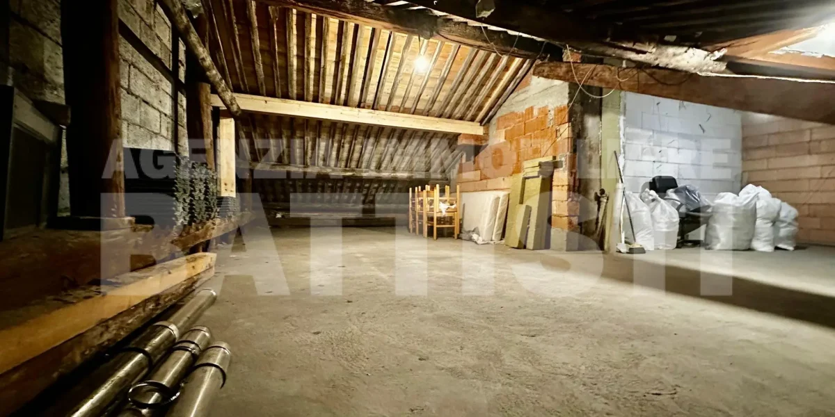 APPARTAMENTO ARREDATO CON GIARDINO