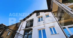 APPARTAMENTO ARREDATO CON GIARDINO