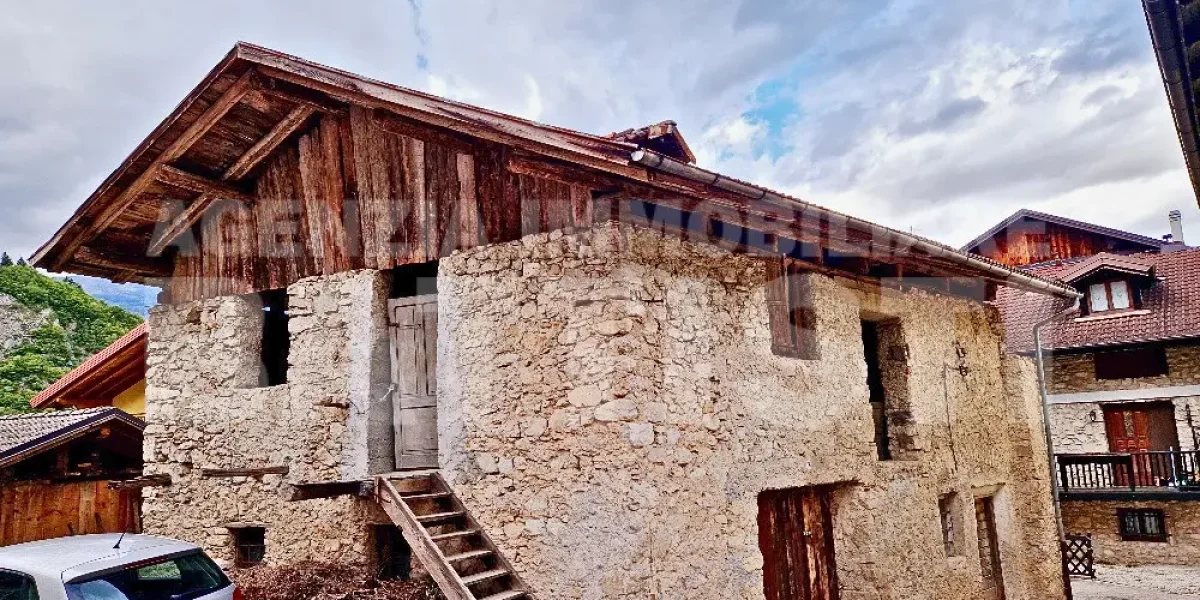 RUSTICO INDIPENDENTE