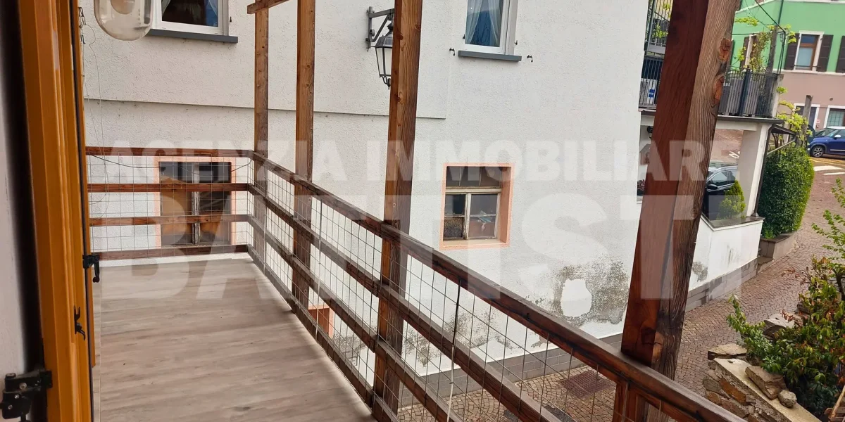 LUMINOSA PROPRIETÀ INDIPENDENTE