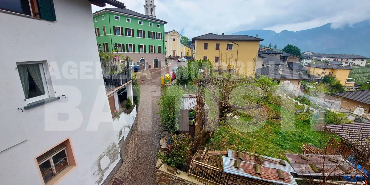 LUMINOSA PROPRIETÀ INDIPENDENTE