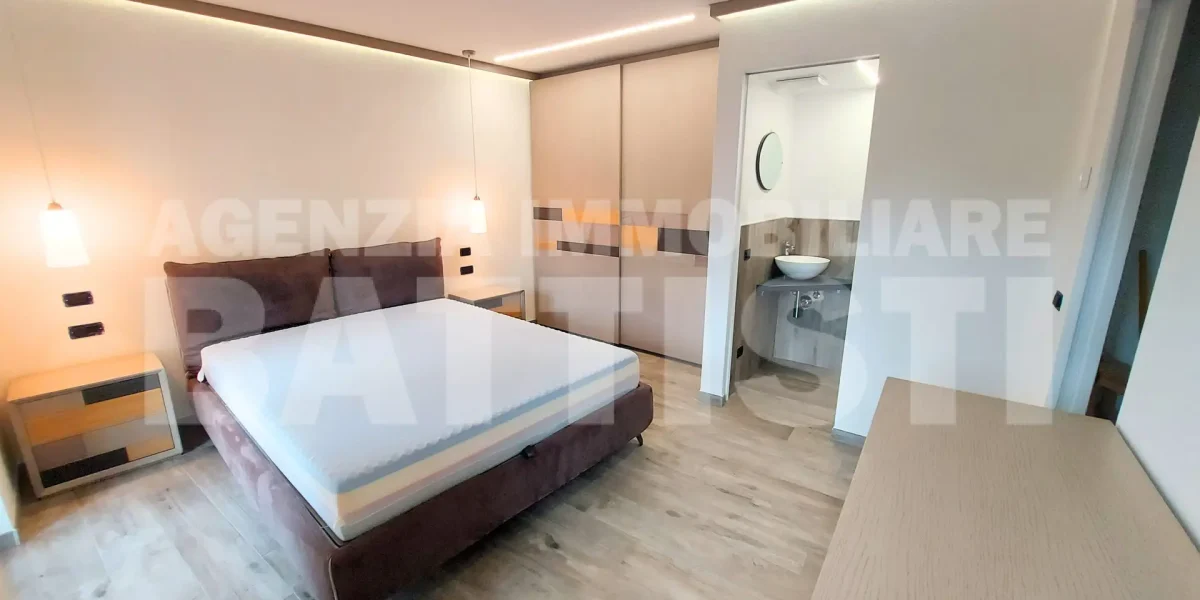 LUMINOSA PROPRIETÀ INDIPENDENTE