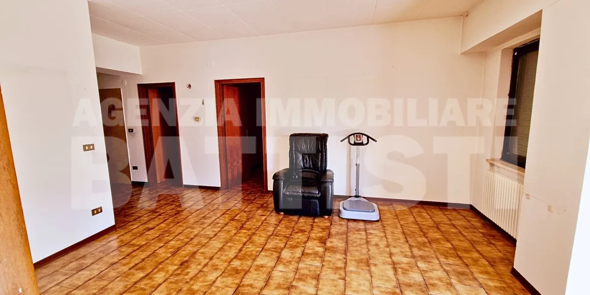 ALLOGGIO CON GIARDINO