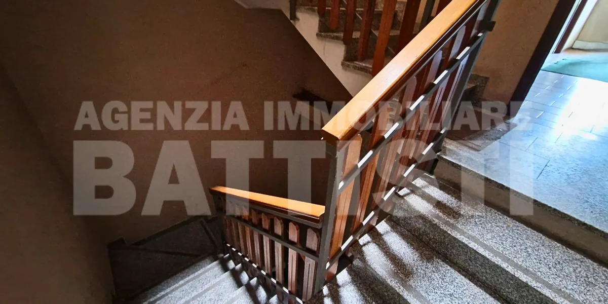 ALLOGGIO CON GIARDINO