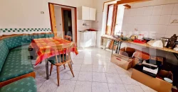 APPARTAMENTO CON TERRENO EDIFICABILE