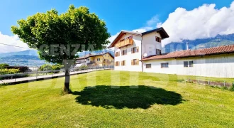 APPARTAMENTO CON TERRENO EDIFICABILE