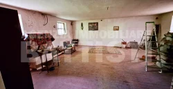 CASA INDIPENDENTE CON TERRENO