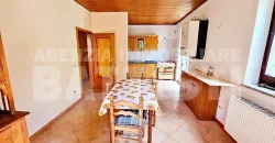 CASA INDIPENDENTE CON TERRENO