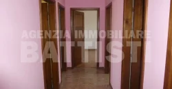 VILLA CON GIARDINO